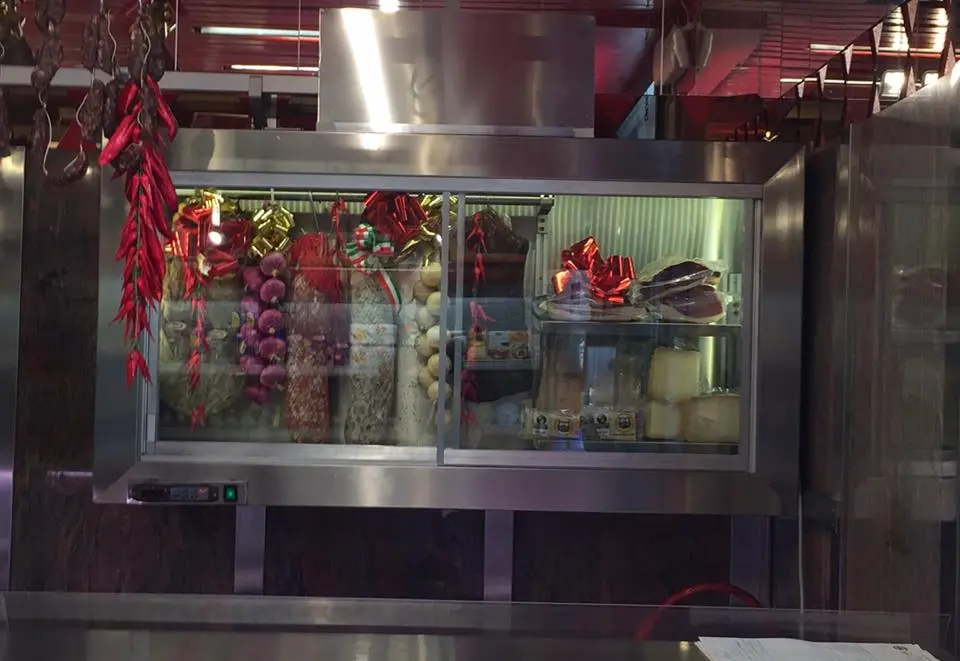 Vetrina per Macelleria cm 140x50xh80